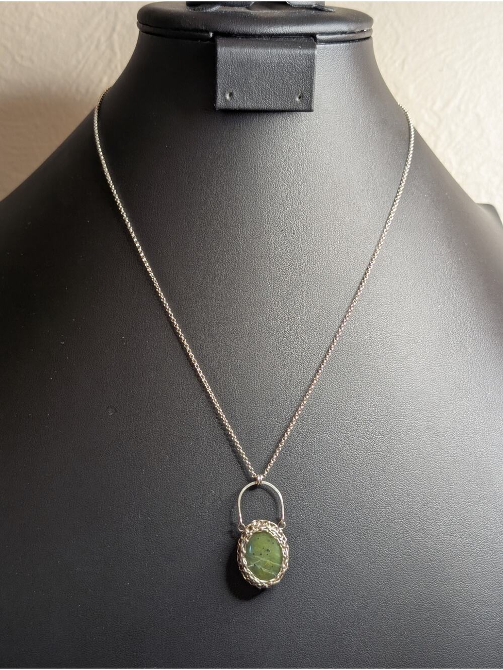 Precious Meshes Artisan Hand Crocheted Sterling Wire Stone Pendant Necklace